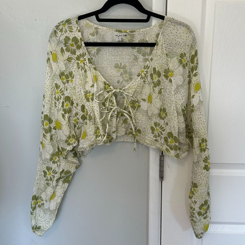 Urban Outfitters Cropped Cardigan Printed Green Womens Size L